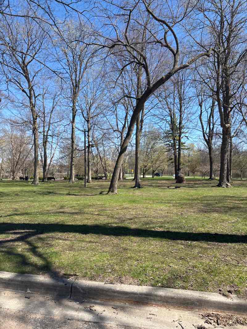 walking near me in Island Park in spring