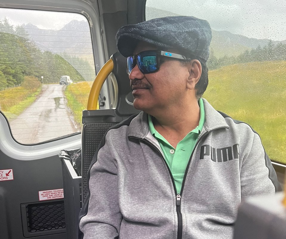 Srini Mandalapu icon