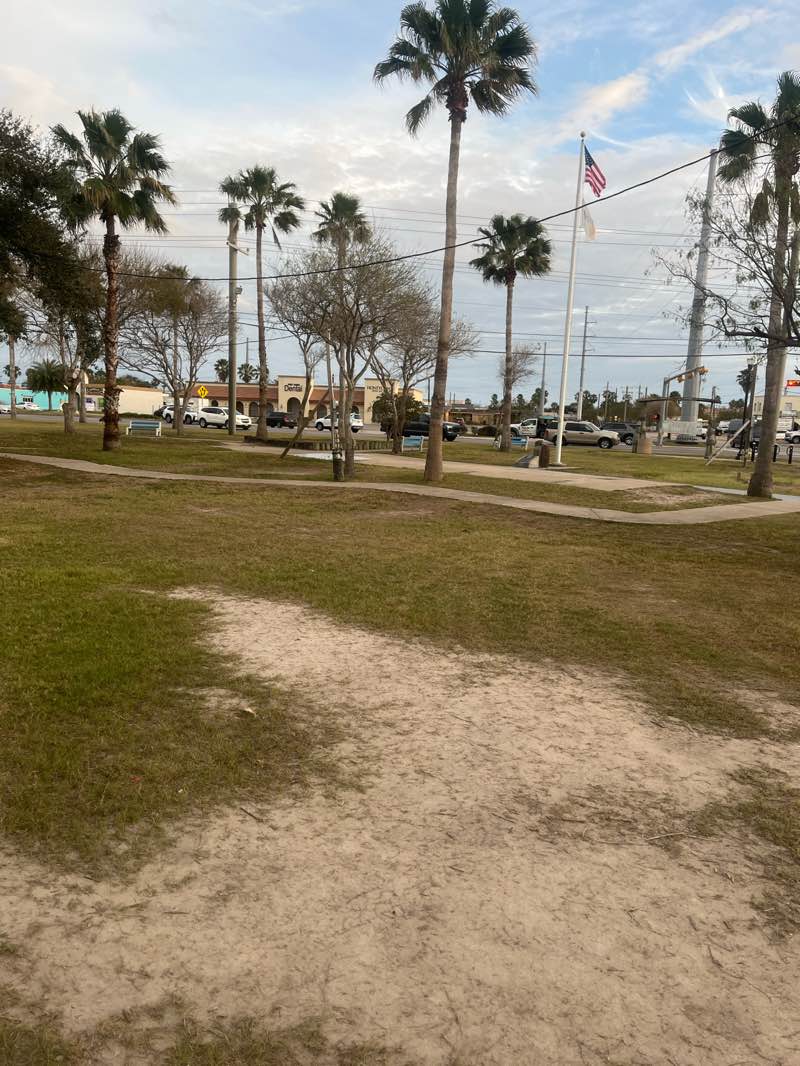 walking near me in Buelah Lee Park in winter