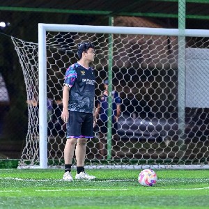 Stephen Alexander profile