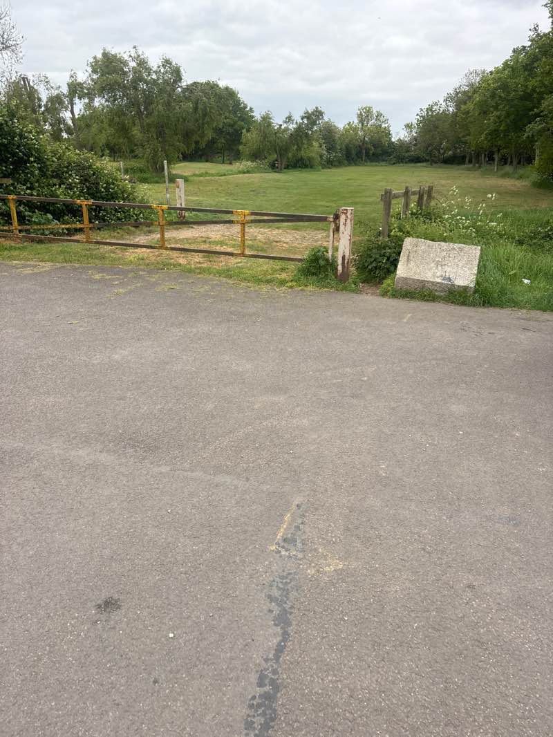 walking near me in Coalhouse Fort in spring