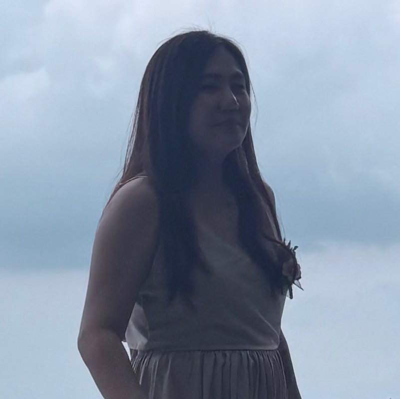 liza soberano profile