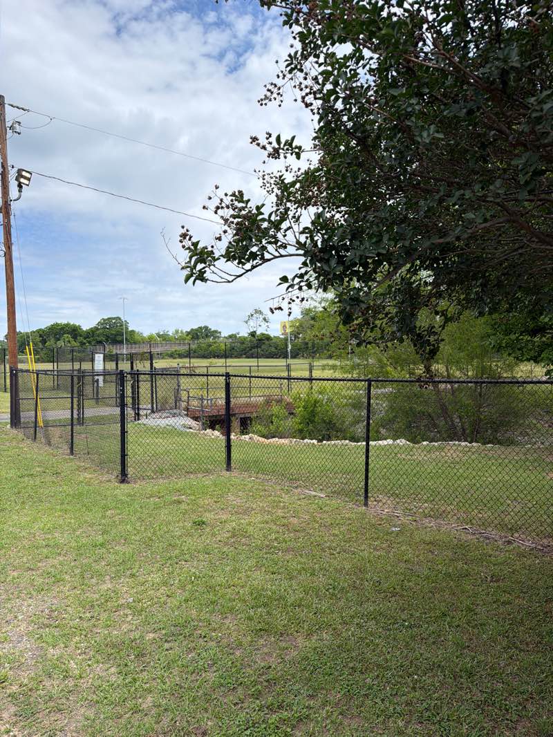 walking near me in Macon Dog Park in spring