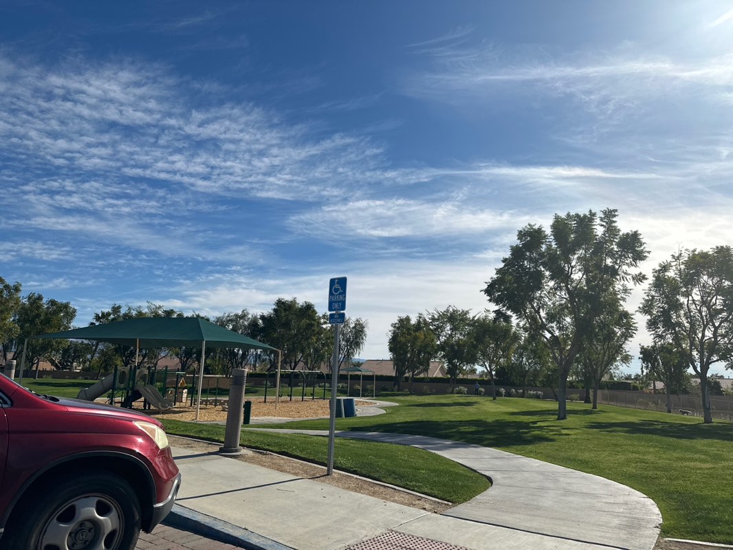 walking near me in Pioneer Park in spring