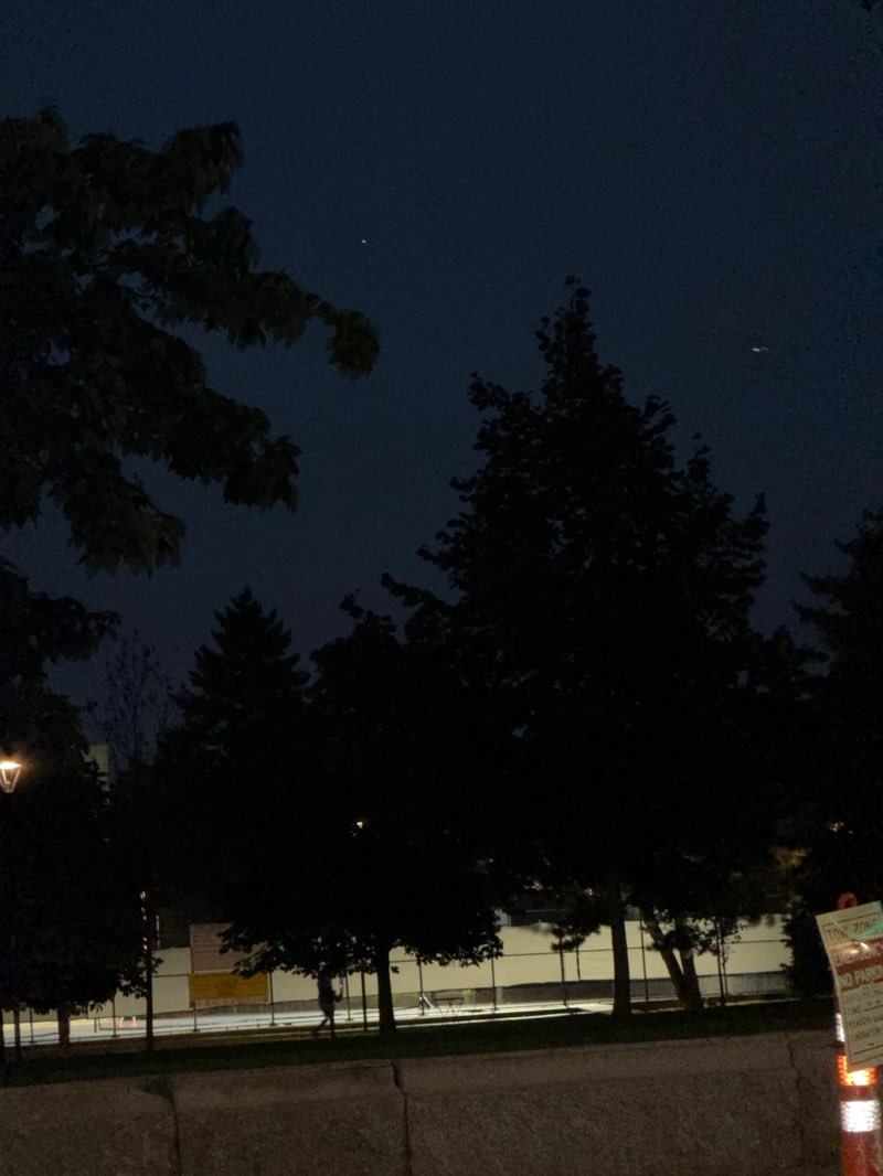 walking near me in Joan Lorentz Park in summer