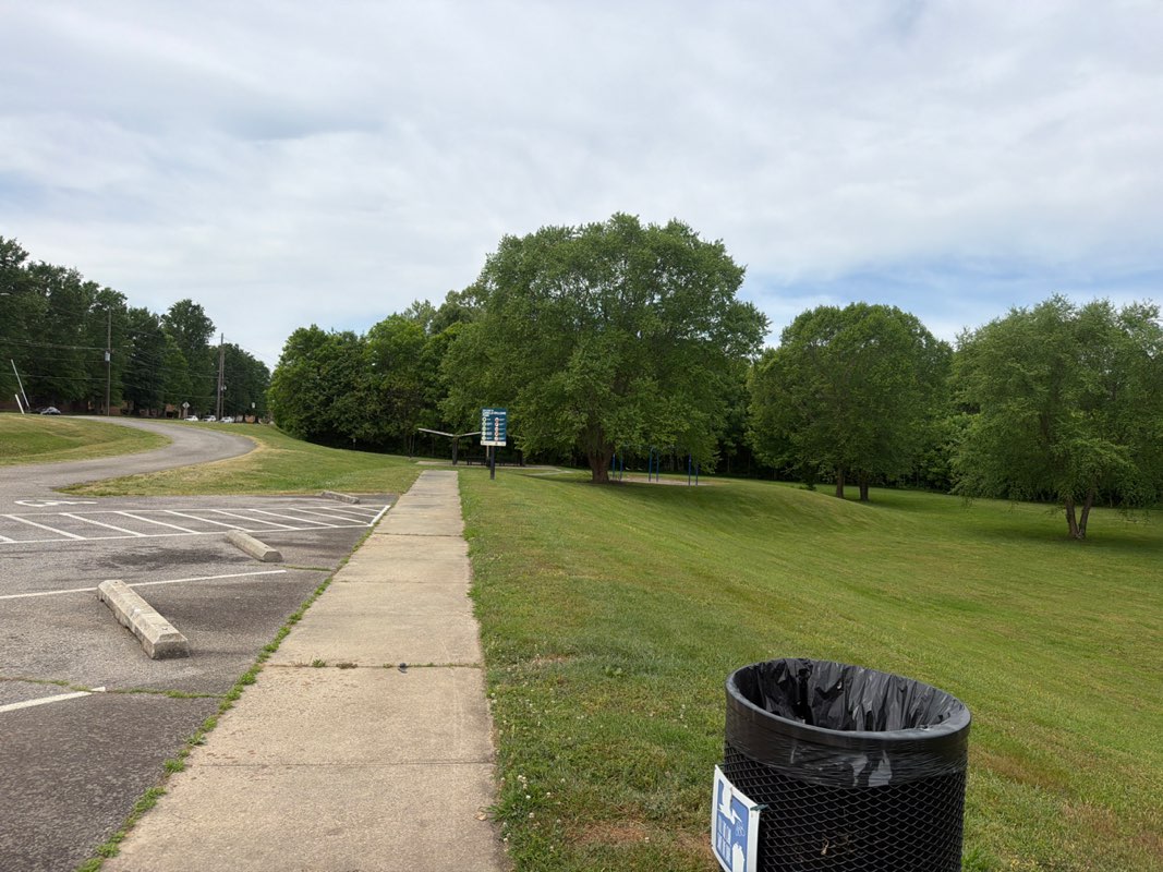 walking near me in Camilla Williams Park in spring