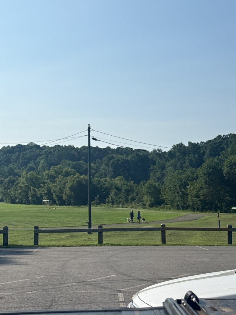 walking near me in Anglers Park in summer