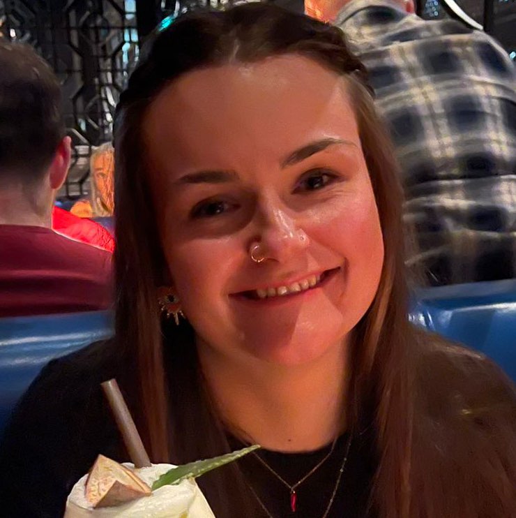 Laura Moorhead profile