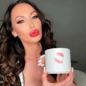 Katerina James