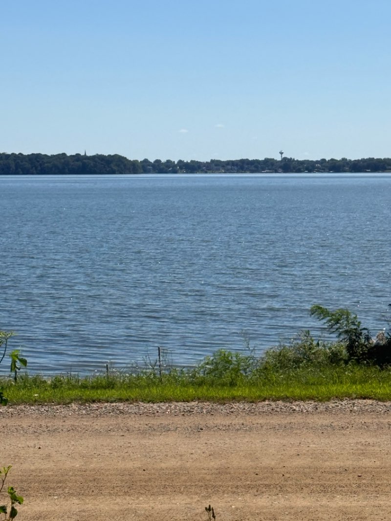 walking near me in Shirley Logelin Memorial Park in summer