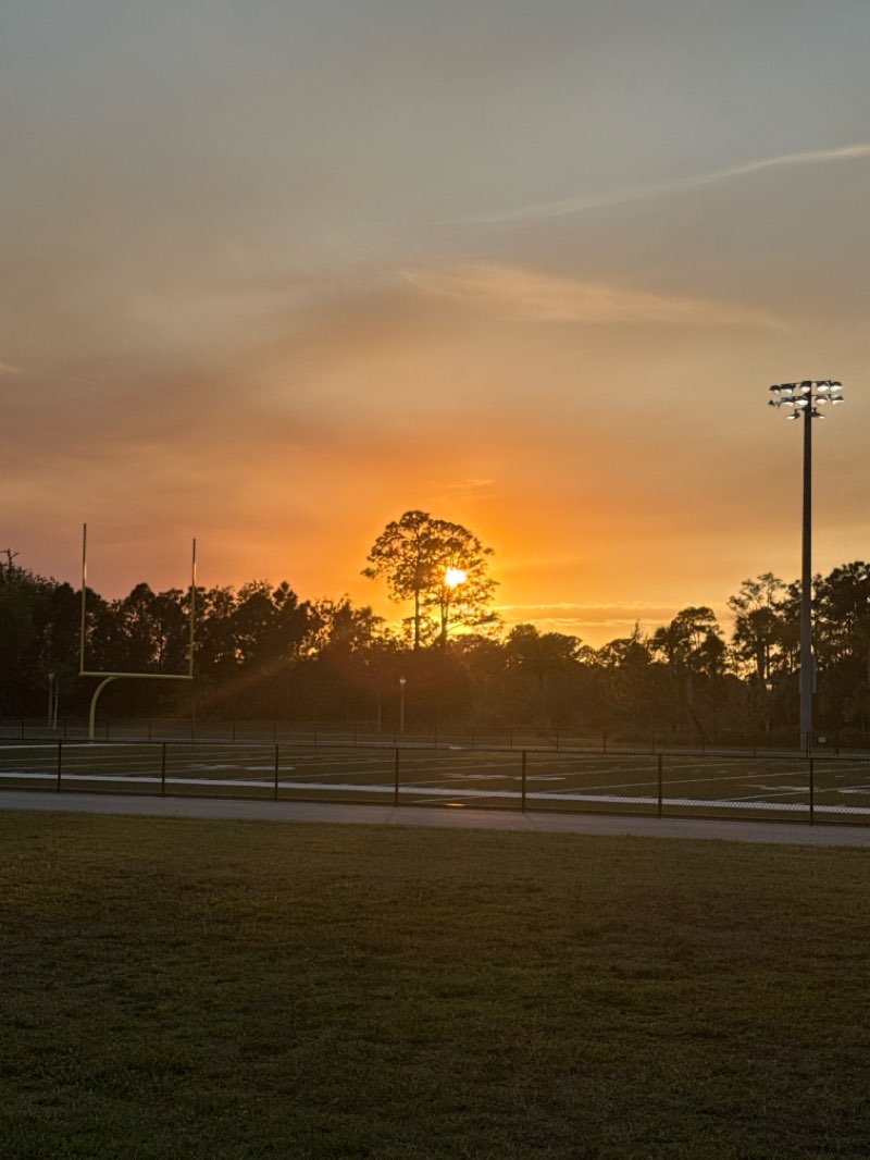 walking near me in Acreage Community Park in winter