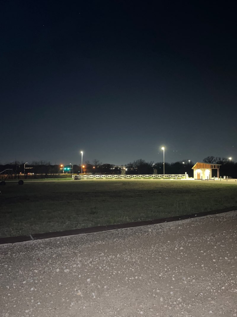 walking near me in Molsen Farm in spring