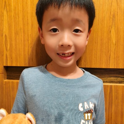 將脂肪踩在腳底下 綠鋼琴上的五花肉 post image