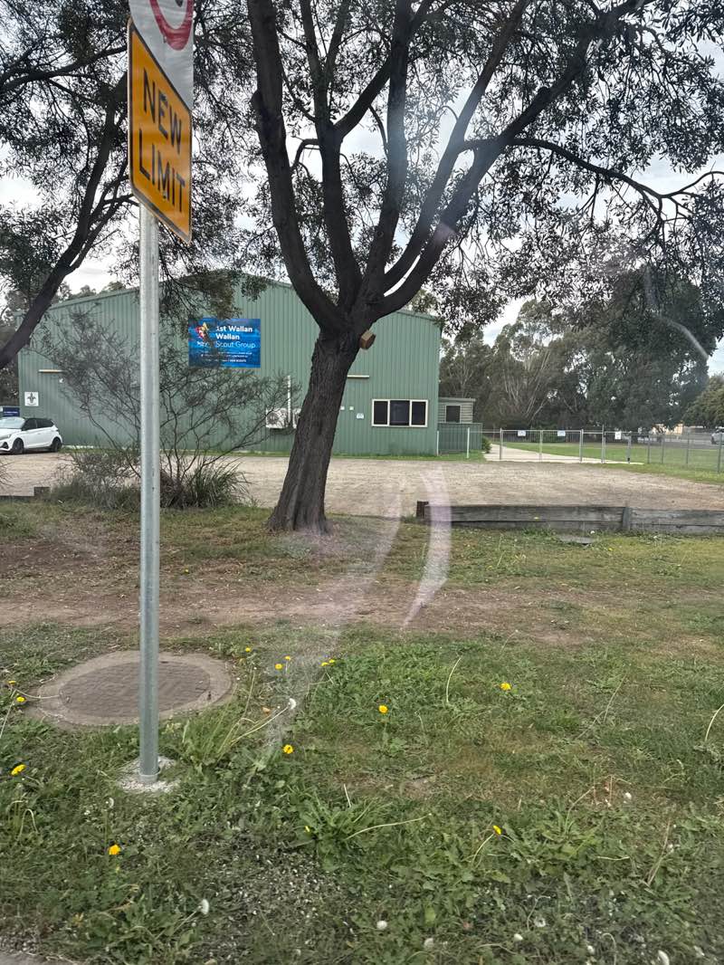 walking near me in Wallan Community Park in autumn