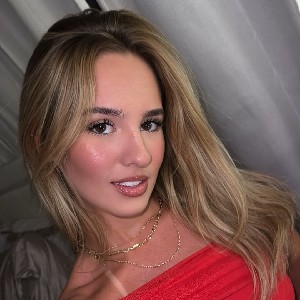 Teresa Linda Carolina