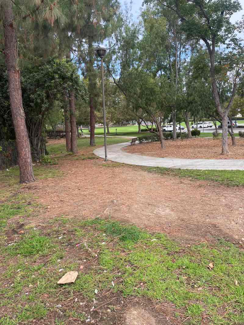 walking near me in Kahler Russell Park in summer