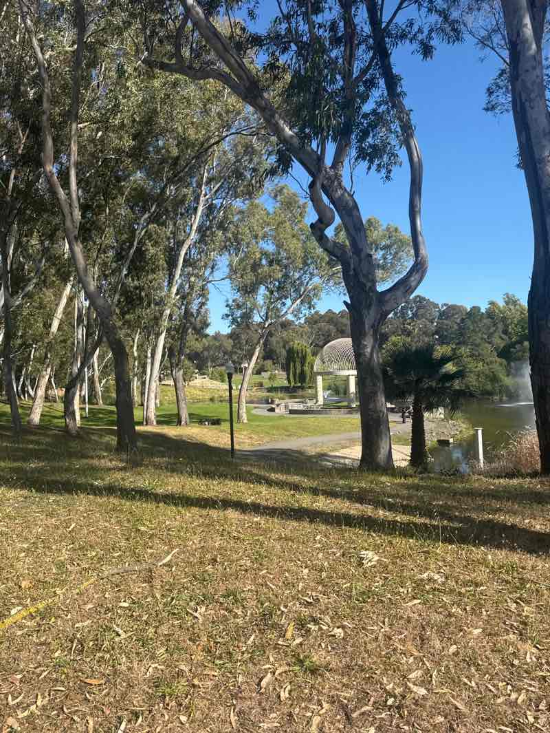 walking near me in Refugio Valley Park in summer