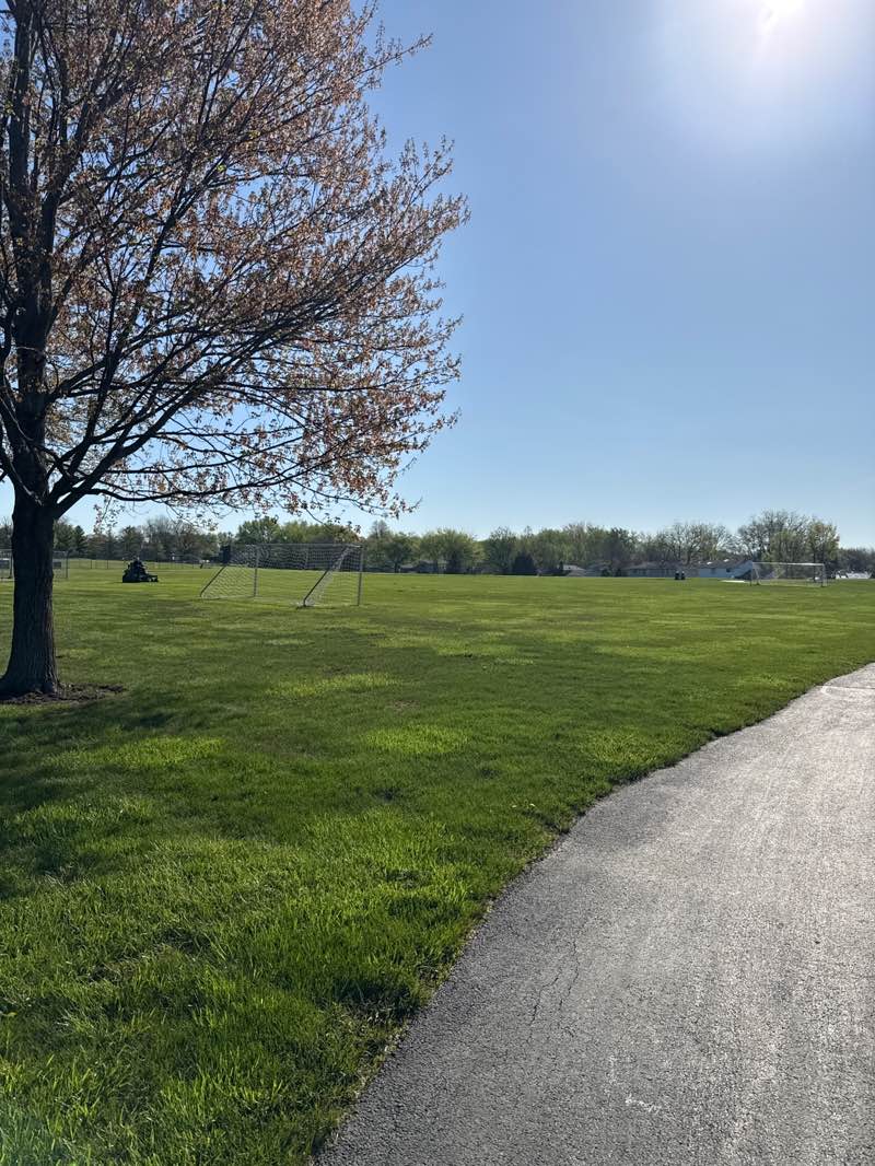 walking near me in Four Seasons Park in spring