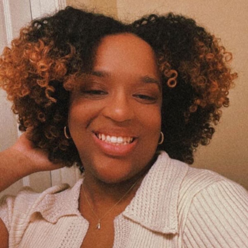 Amina Ikpefua🧡 profile