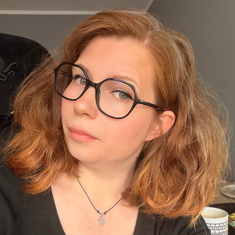 Klaudia profile
