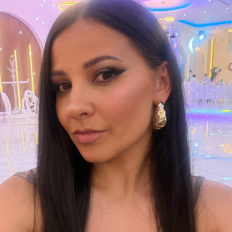 SimpleWithTijana