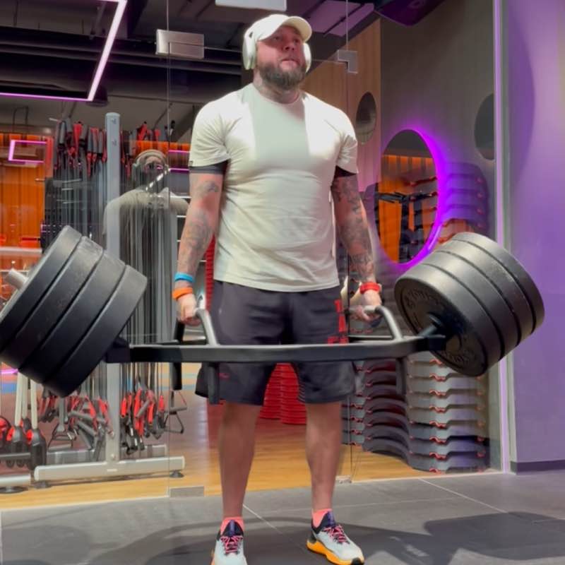 АЛЫЕ ПАРУСА ⛵🇷🇺 MonMiralOG post image