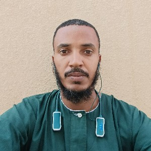 عمر حسين عثمان profile