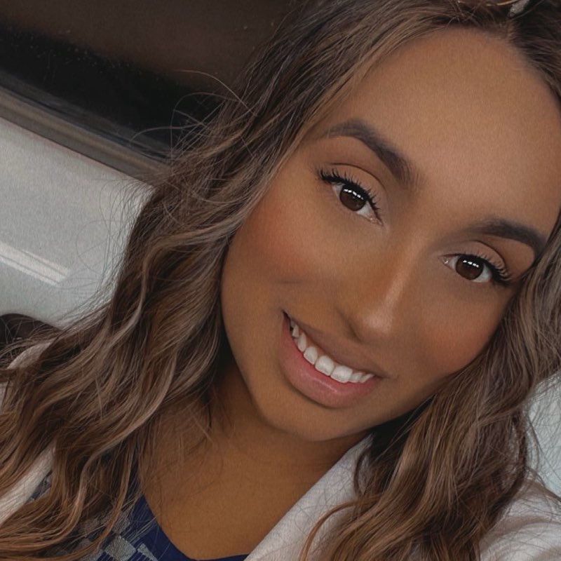 Jacklyn Mendoza profile