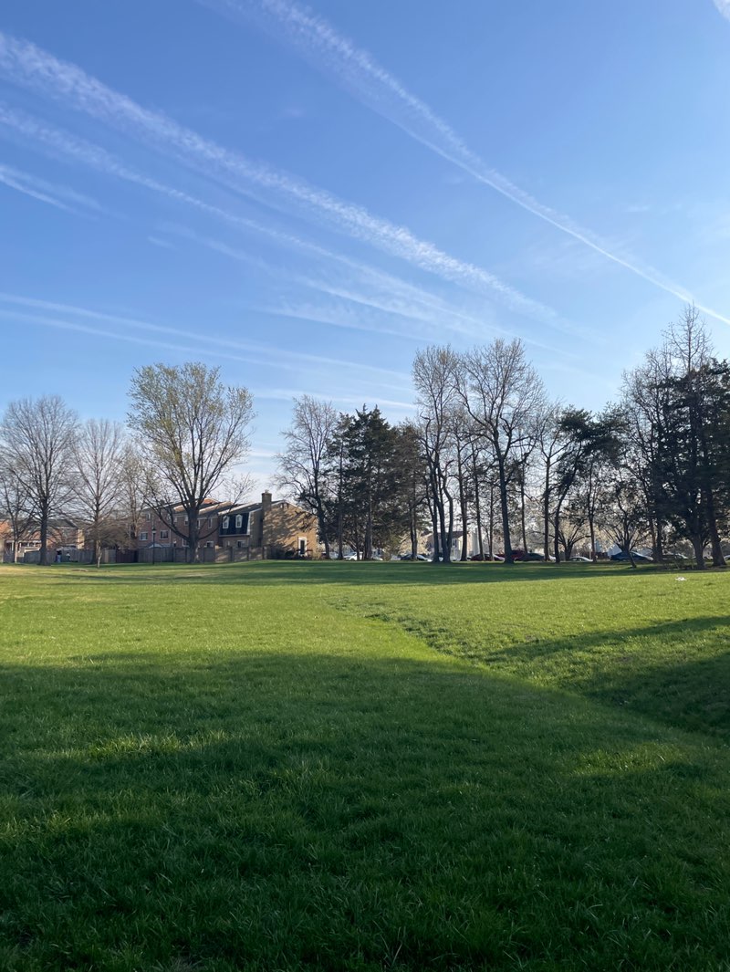 walking near me in Southgate Park in spring