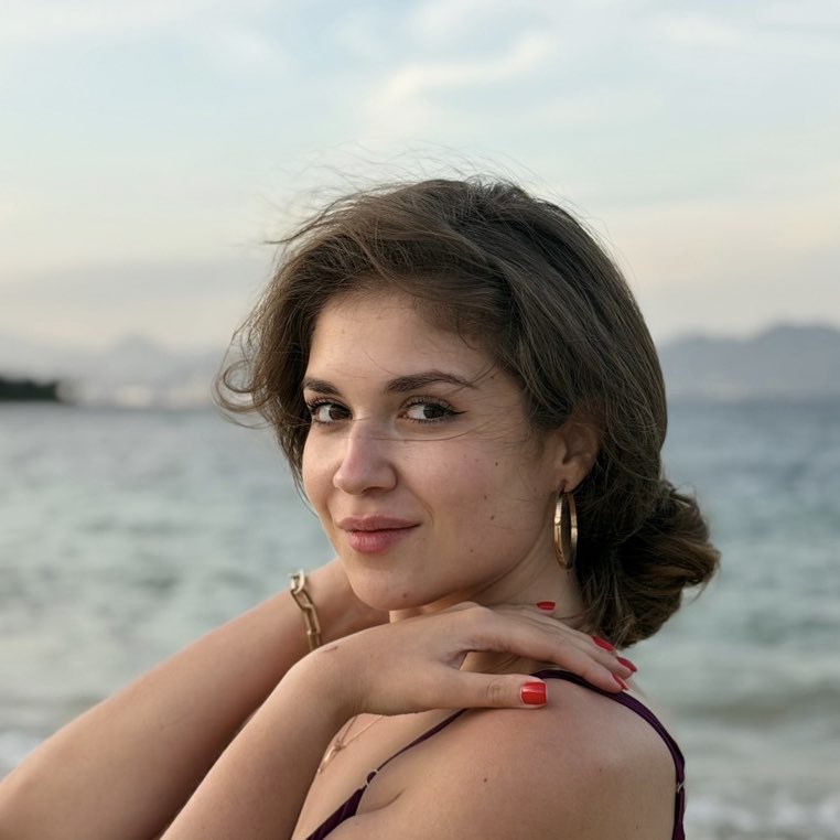 Аня Глазкова profile
