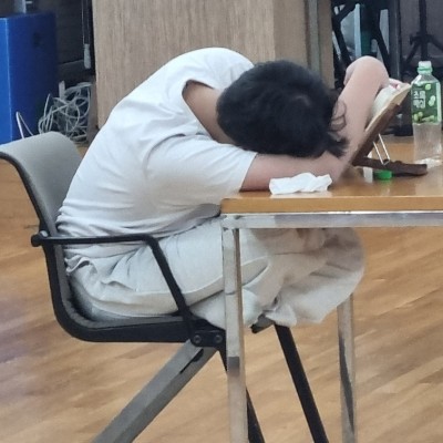 대기명당 박민건 post image