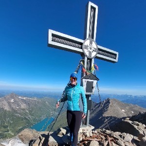 Tschesi Schwaiger profile