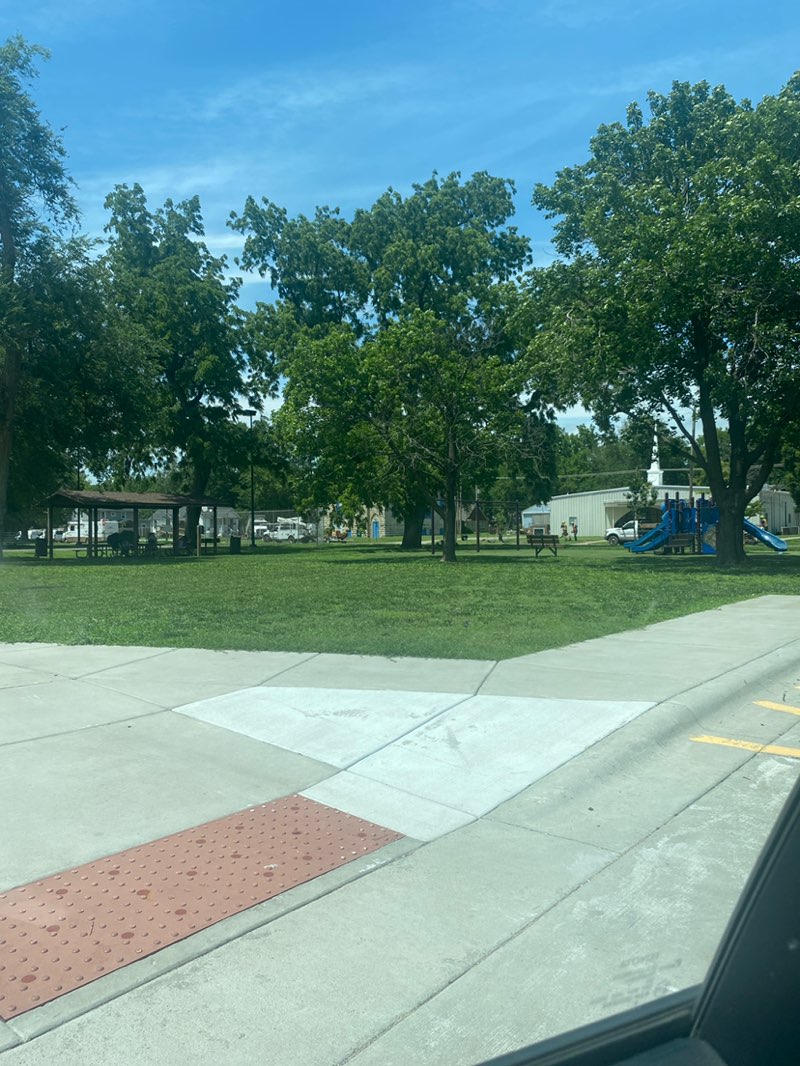 walking near me in Douglas Park in summer