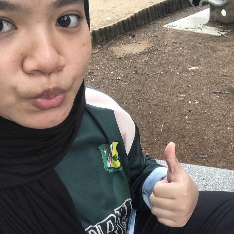 Nik Nur post 1