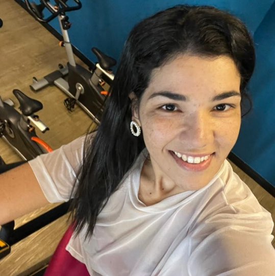 Treicy Lorena profile