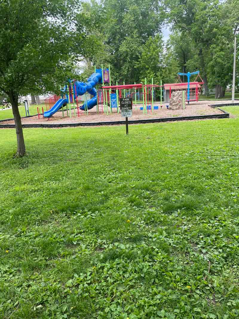 walking near me in Gehrmann Park in spring