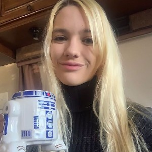 Kenna James