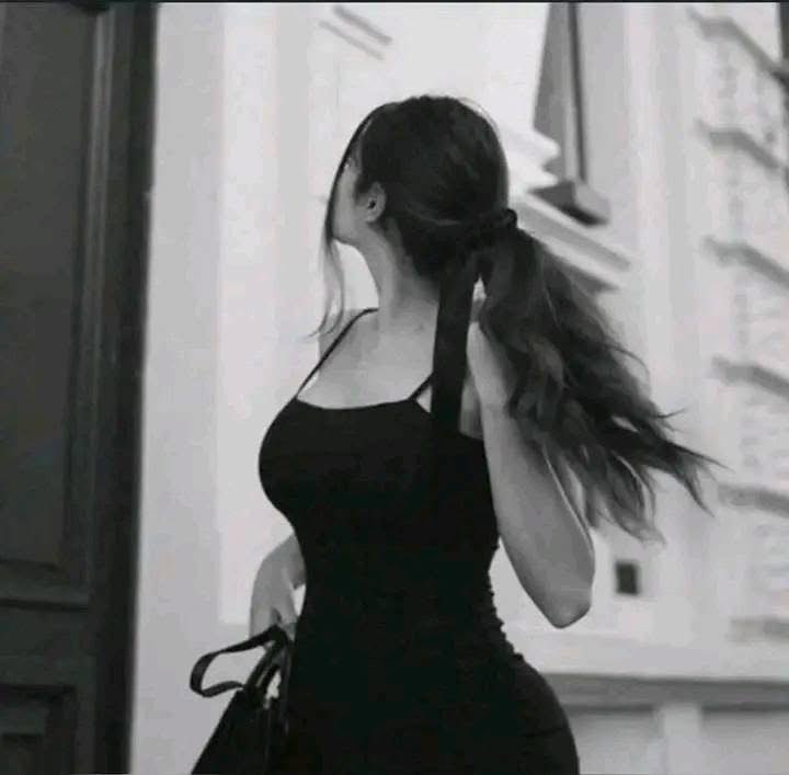 Lia 🇱🇧