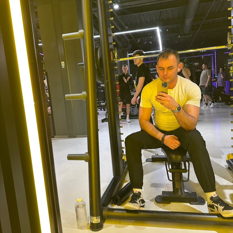 Олег Корсаков profile