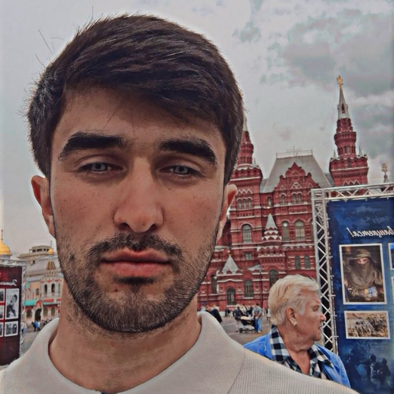 Dariuosh profile