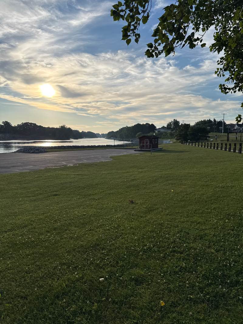 walking near me in Douglas Park in summer