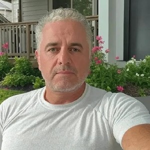 Garth Davis profile
