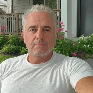 Garth Davis profile