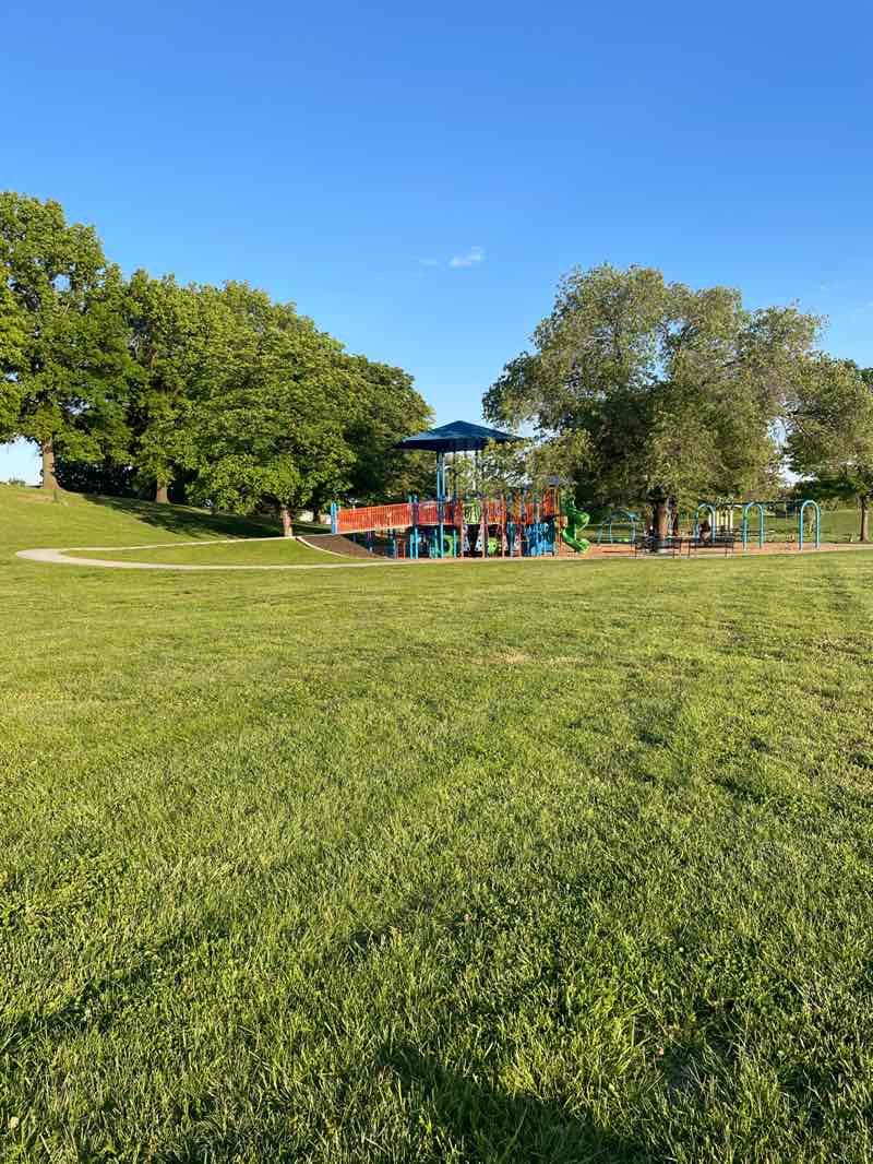 walking near me in Stubby Park in spring