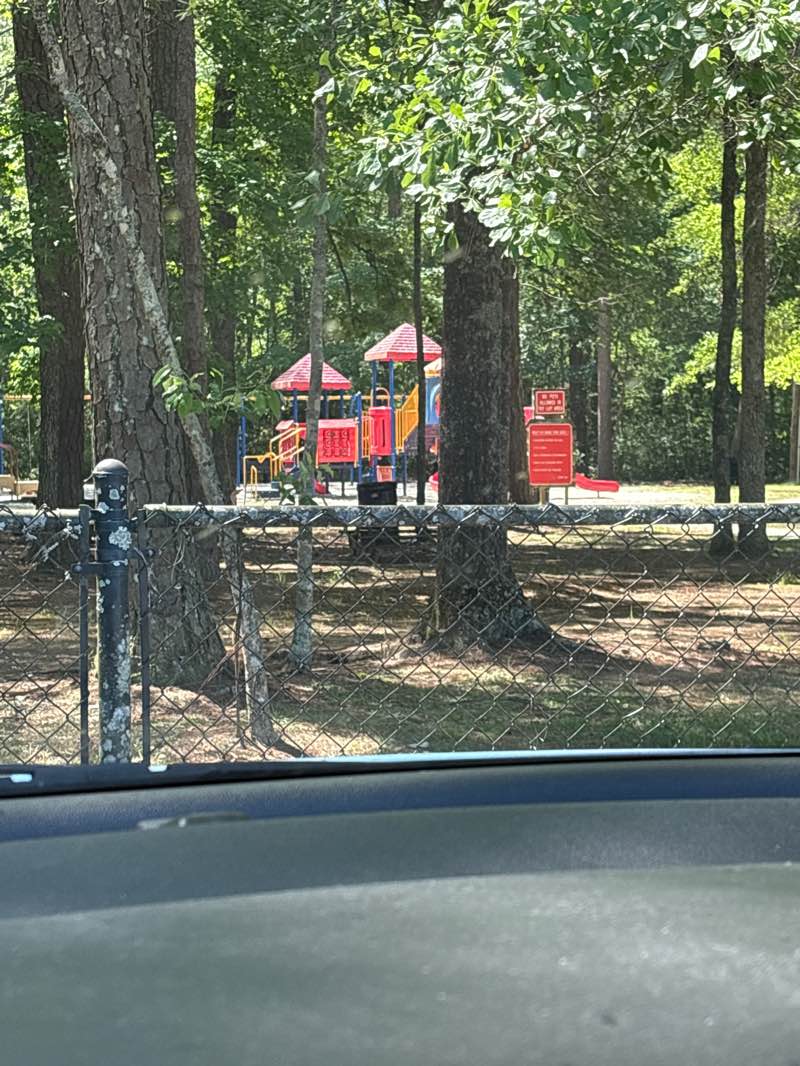 walking near me in Onslow County Parks & Recreation in summer