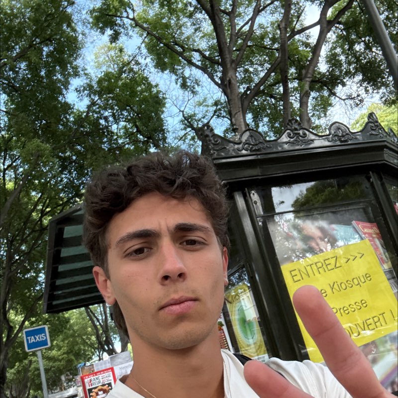 Evan profile