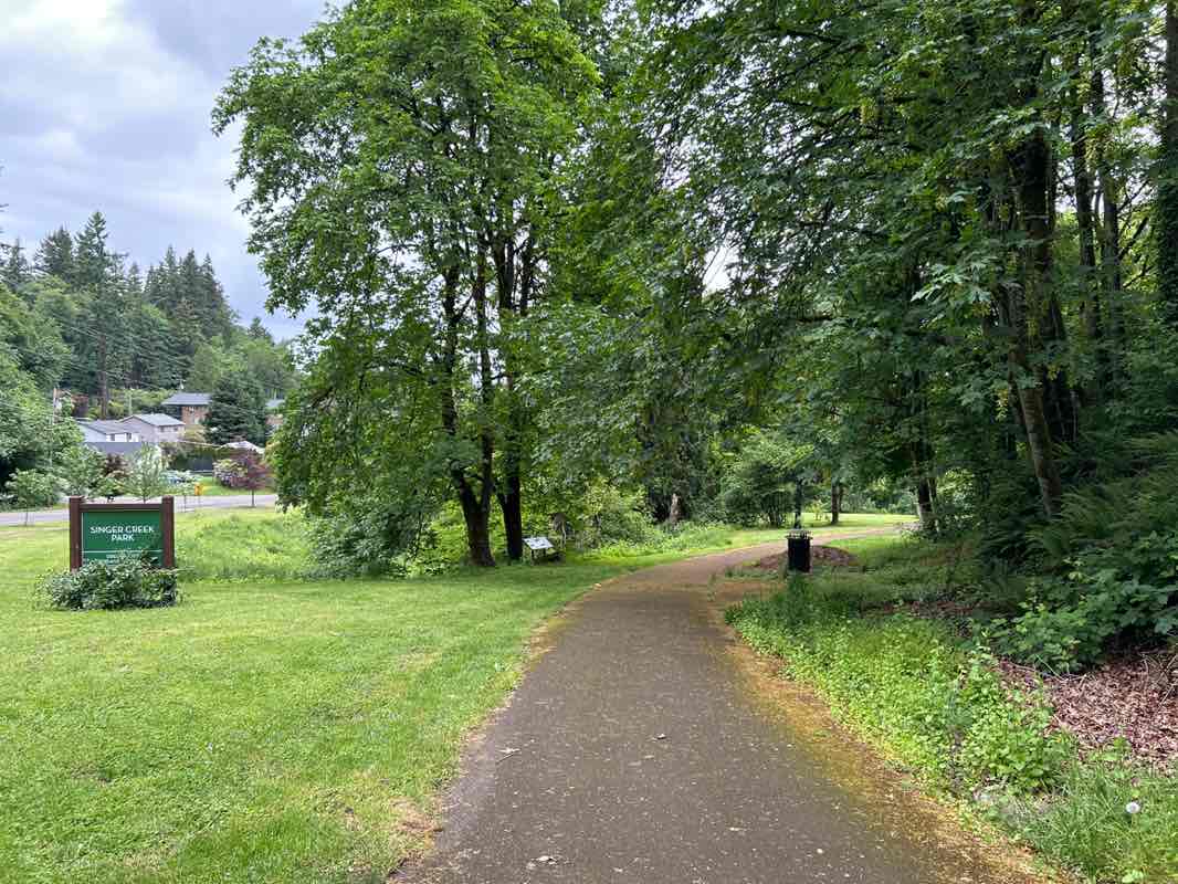 walking near me in Singer Creek Park in spring