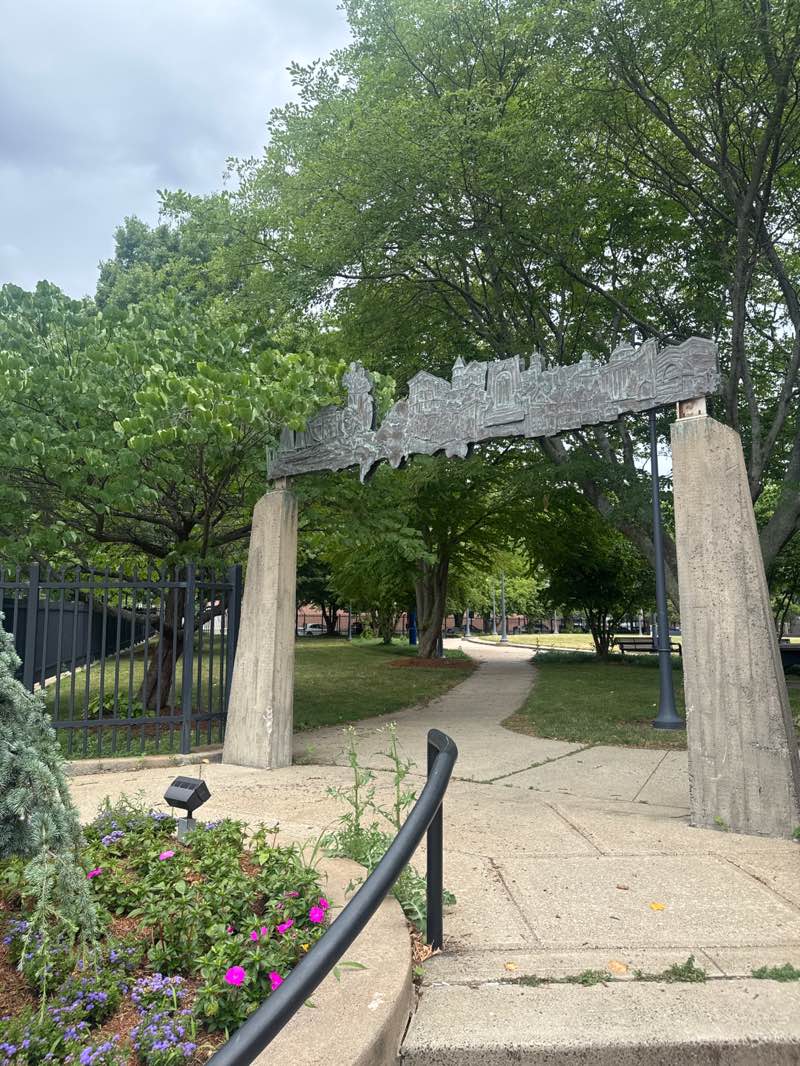 walking near me in Amistad Park in summer
