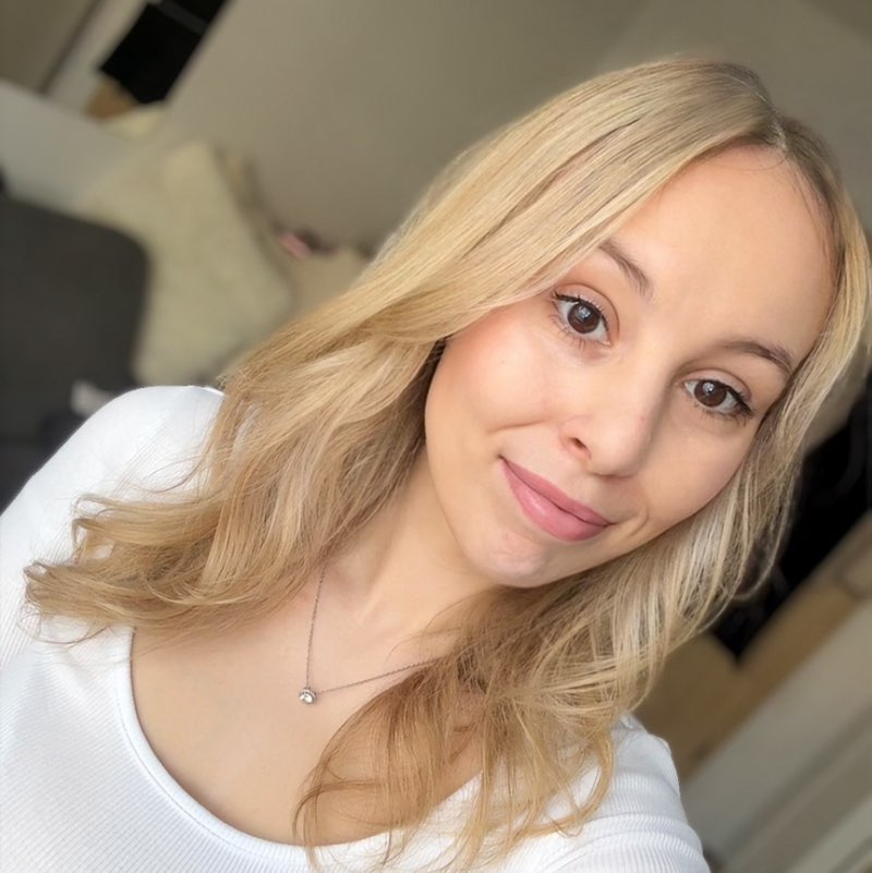 Sarah profile