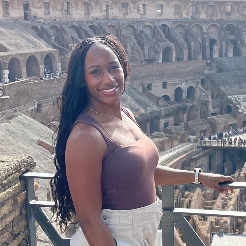 Lyndsey Jackson profile